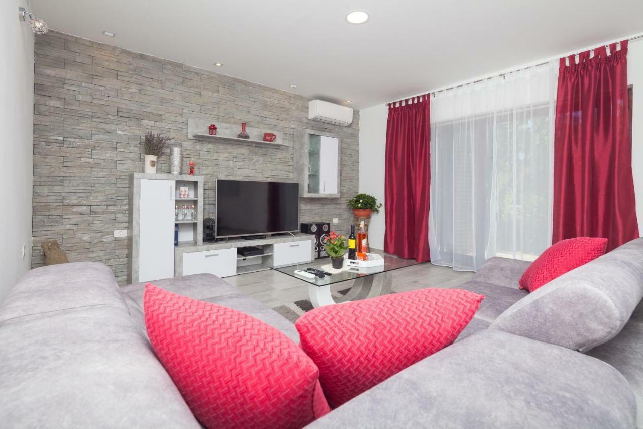 New Brend App Matija Apartment Pinezici  ภายนอก รูปภาพ
