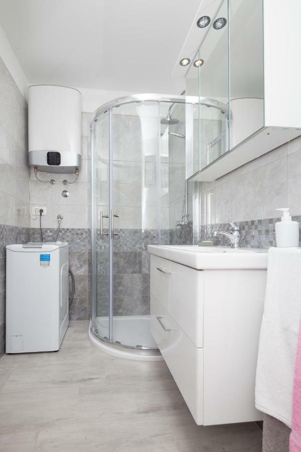 New Brend App Matija Apartment Pinezici  ภายนอก รูปภาพ