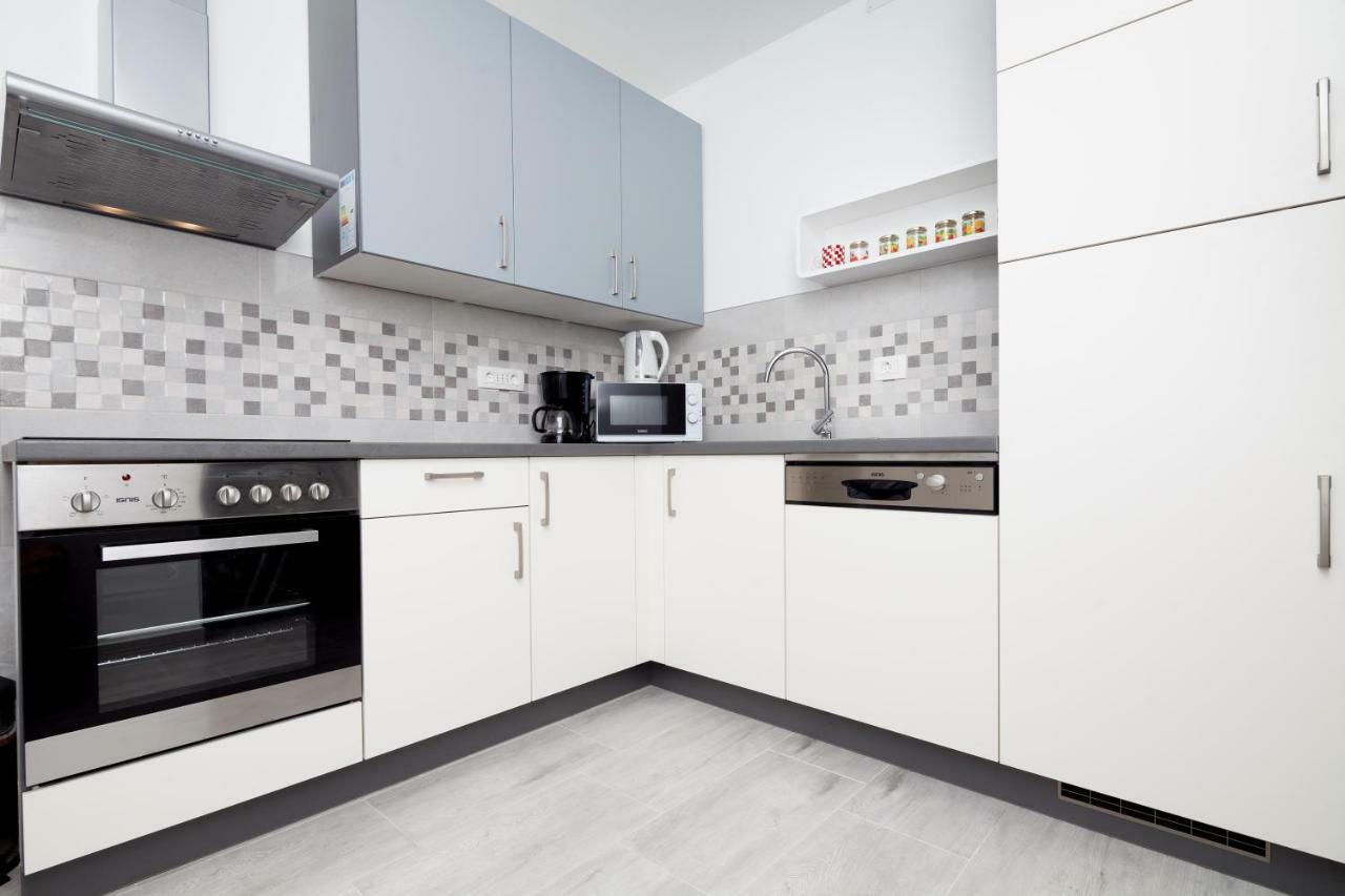 New Brend App Matija Apartment Pinezici  ภายนอก รูปภาพ